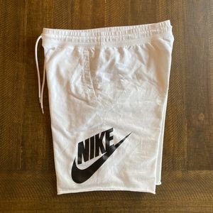 Nike Shorts Men’s XL